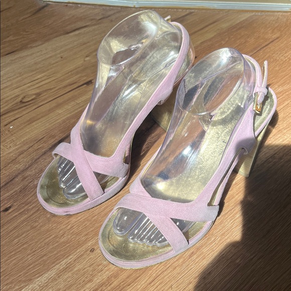 Gucci lavender suede platform/chunky heel strappy sandal, US size 8 - Picture 1 of 9